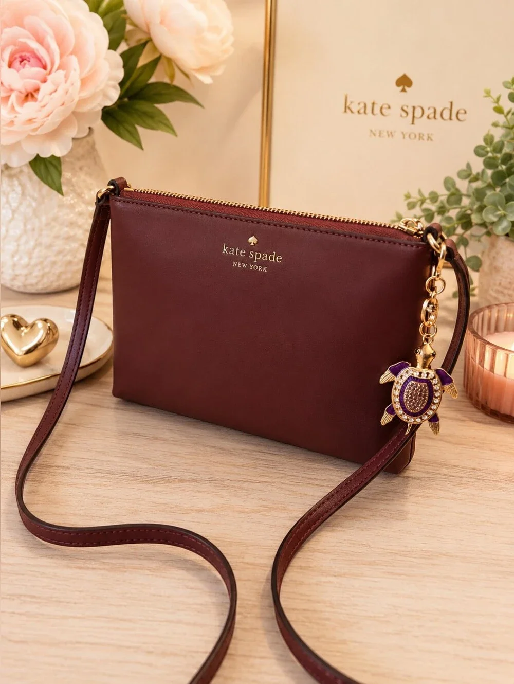 👛Kate Spade New York Crossbody Bag with Turtle Purse Charm | NWOT🐢